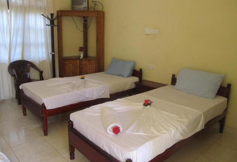 בית מלון כפרי Platinum Resort