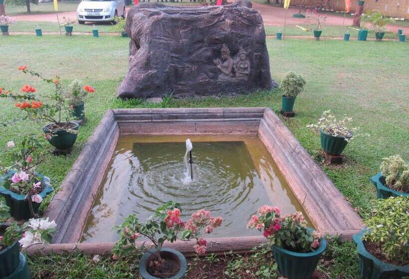 בית מלון כפרי Platinum Resort