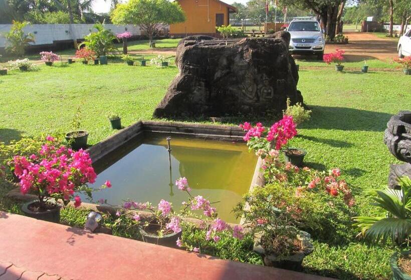 בית מלון כפרי Platinum Resort