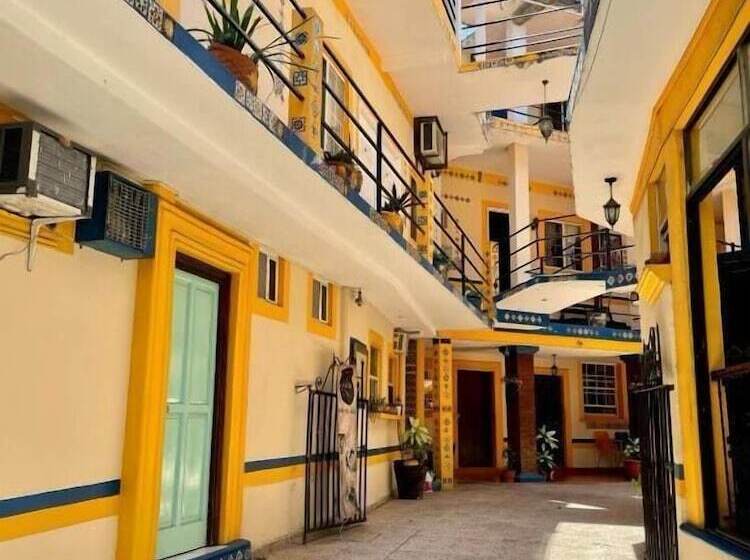 فندق Posada Del Sol