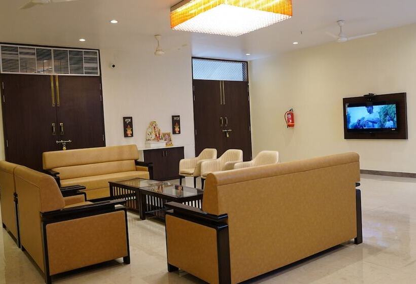 酒店 Radhe Inn