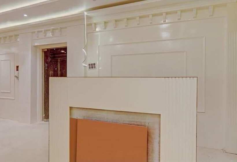 Отель Ramesh Palace