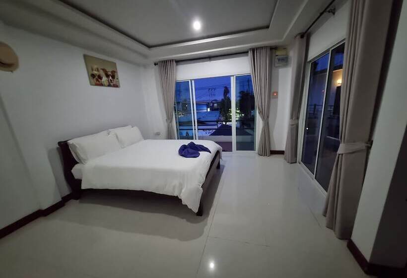 Отель Rateesumalee Pool View Kolarn