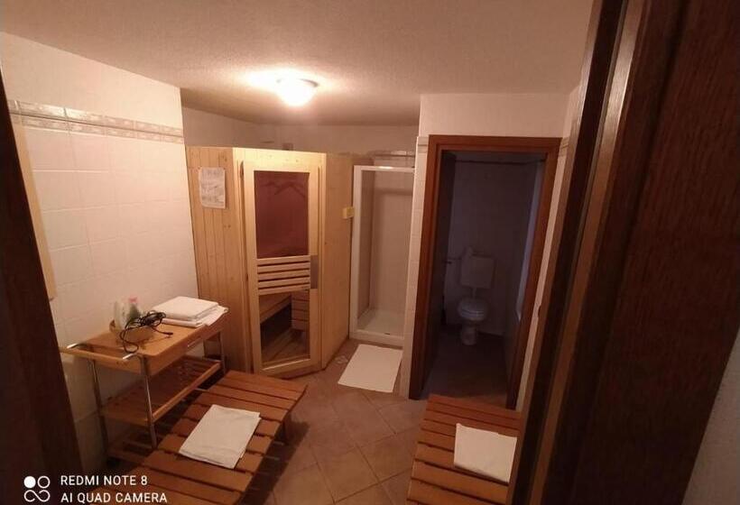 בית מלון כפרי Ristorante Da Otto