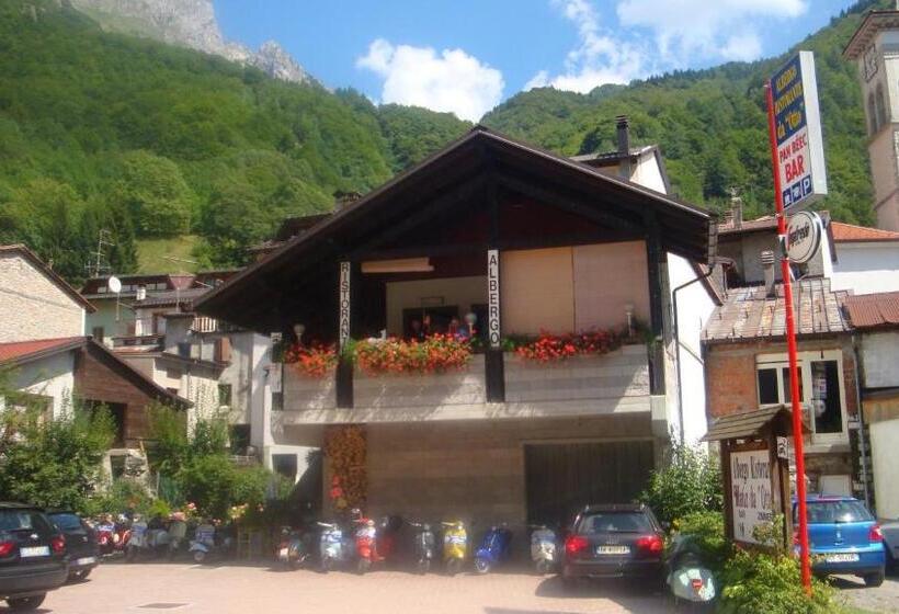 בית מלון כפרי Ristorante Da Otto