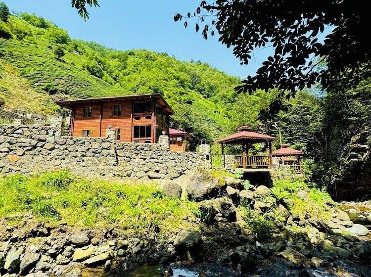 בית מלון כפרי Saklı Vadi Bungalov