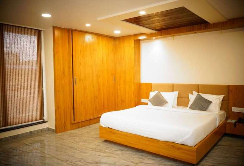 酒店 Signum Cityscape Landmark Dahej