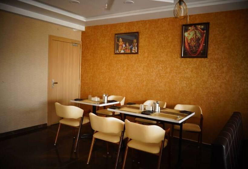 酒店 Signum Cityscape Landmark Dahej