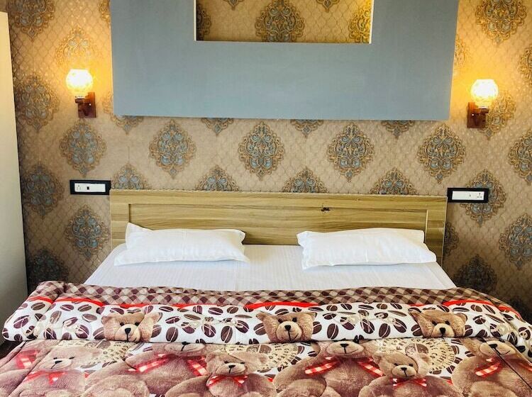 בית מלון כפרי Sizzling Resort And Adventure