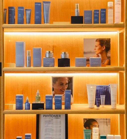 酒店 Le Castel Cabourg Hôtel & Spa  Restaurant La Calypso