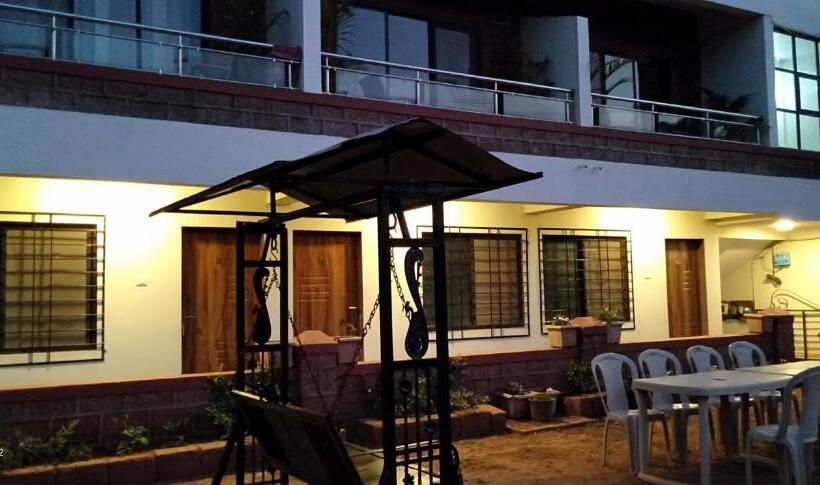 فندق Stay Classy