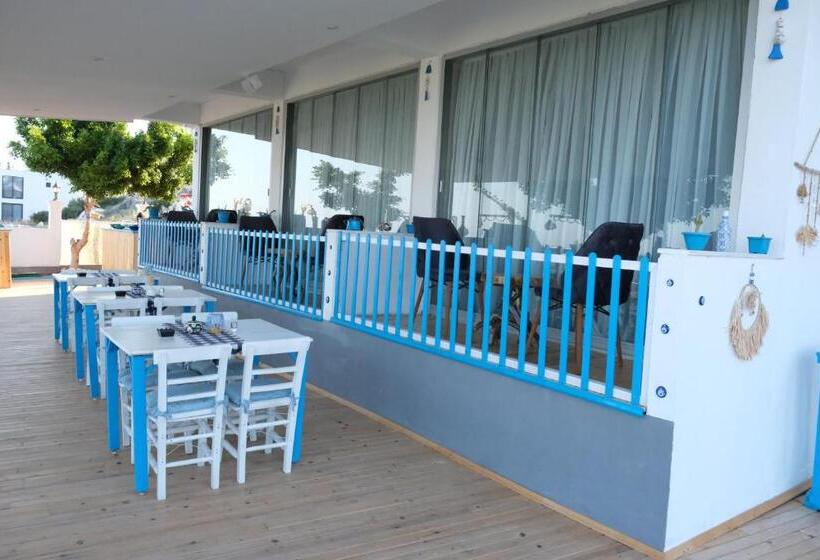 בית מלון כפרי Tek Han Kumkuyu