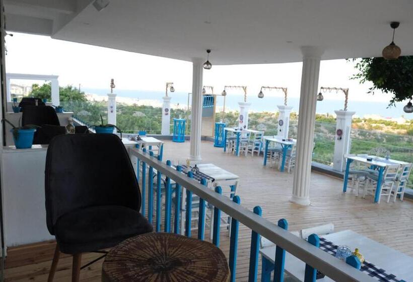 בית מלון כפרי Tek Han Kumkuyu