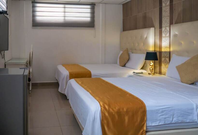 فندق The Royalty Inn