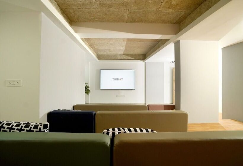 هتل Truliv Olympus Elite