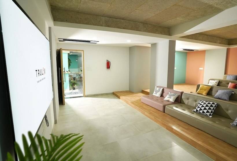 هتل Truliv Olympus Elite