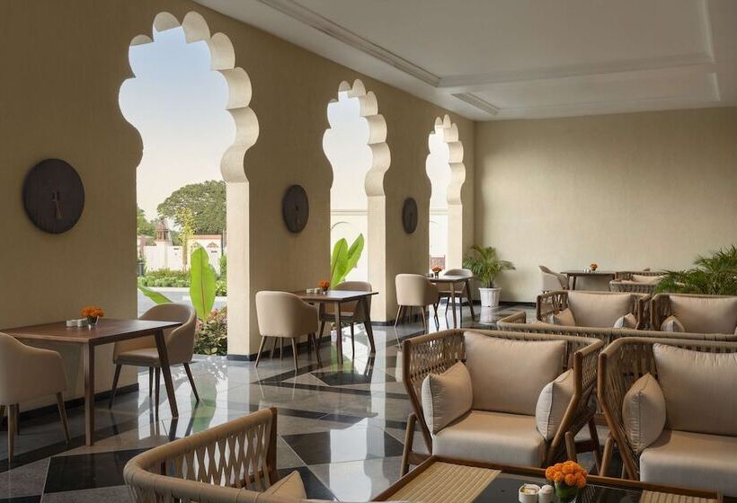 Hotel Uday Palace Navsari, A Member Of Radisson Individuals