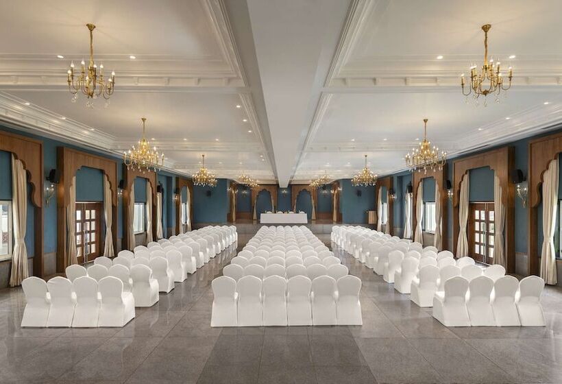 Hotel Uday Palace Navsari, A Member Of Radisson Individuals