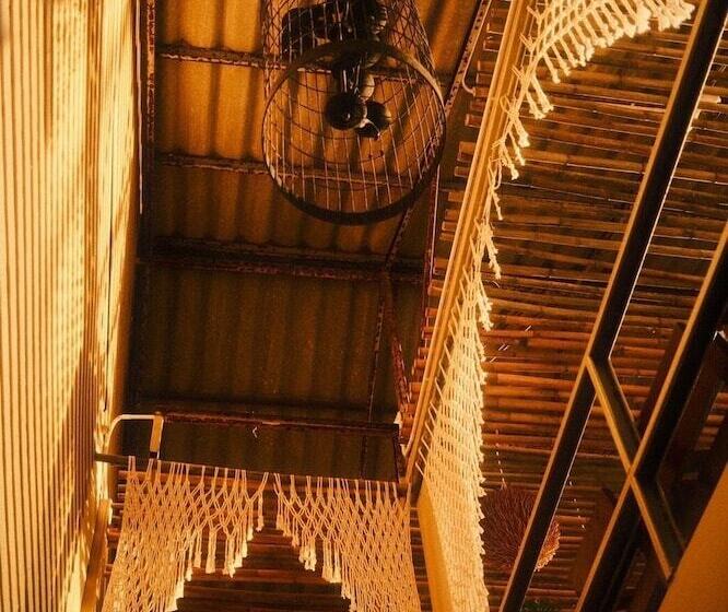 בית מלון כפרי U're Holitel