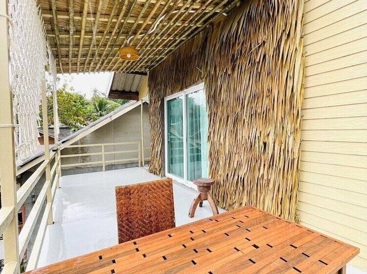 בית מלון כפרי U're Holitel