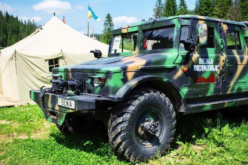 酒店 Vezha Vedmezha