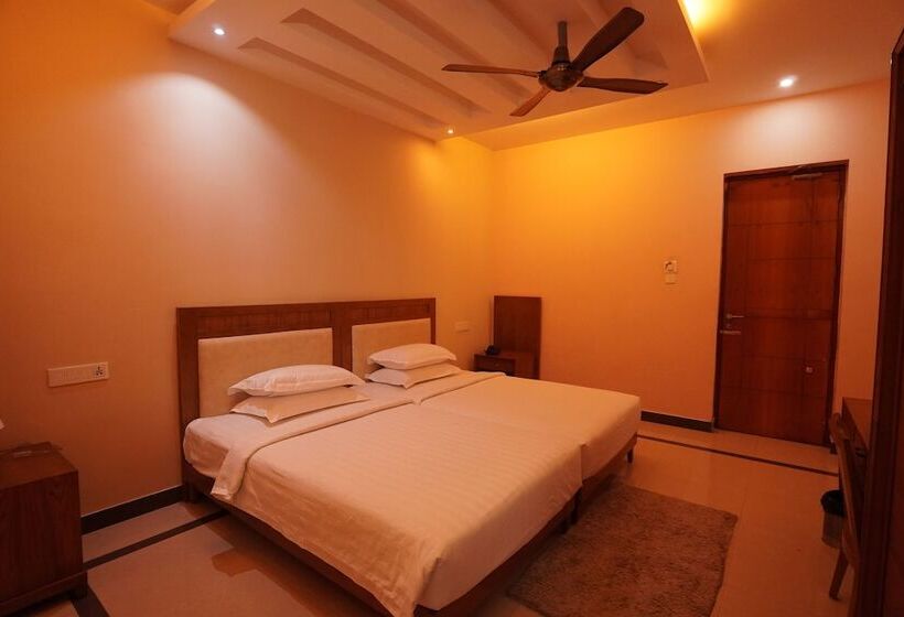 בית מלון כפרי Vijayanagarakingscourt