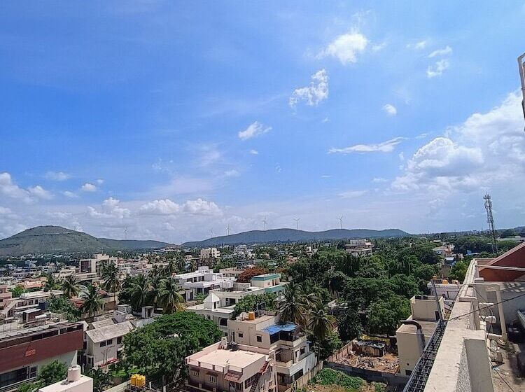 בית מלון כפרי Vijayanagarakingscourt