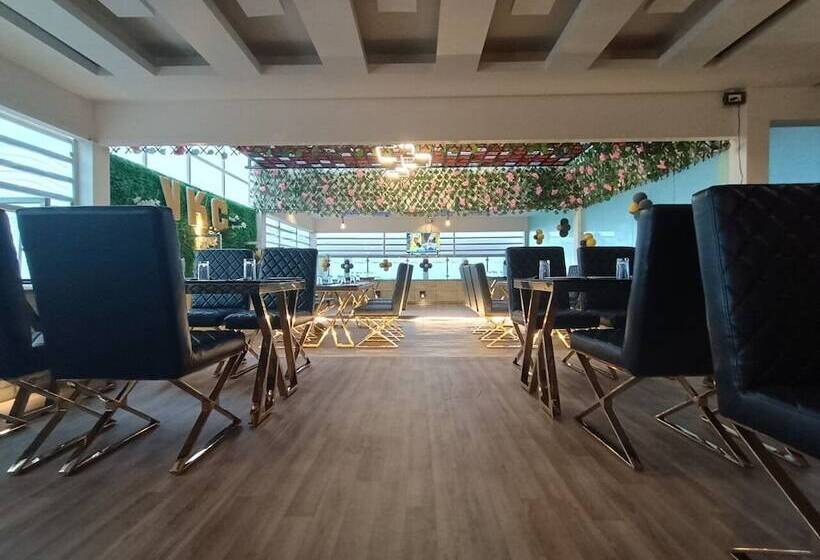 בית מלון כפרי Vijayanagarakingscourt