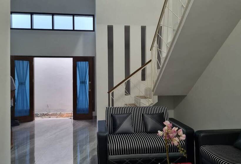 酒店 Wafaby Guest House