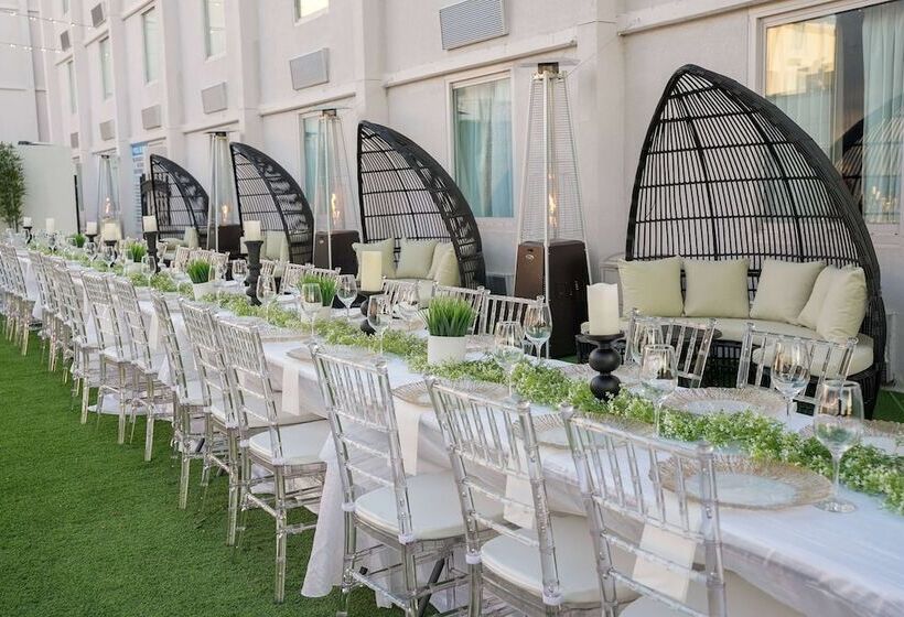 هتل Wyndham Dfw Airport