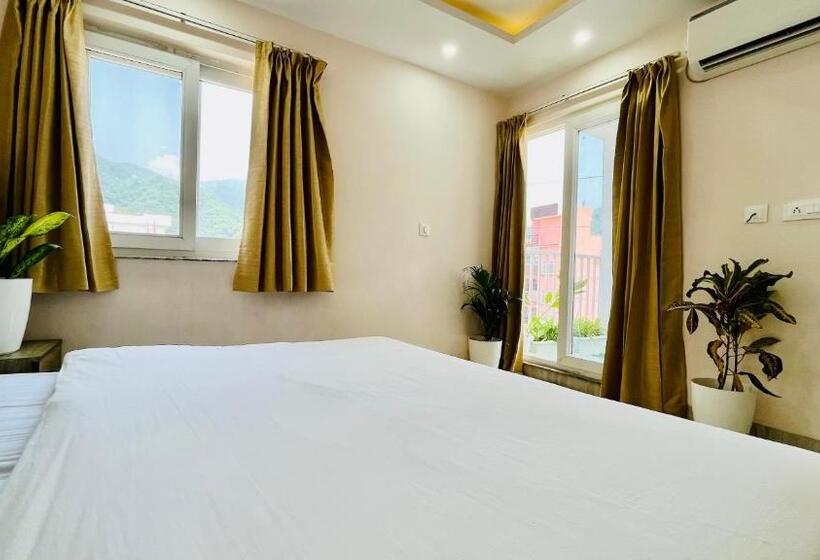 Ix Hostel
