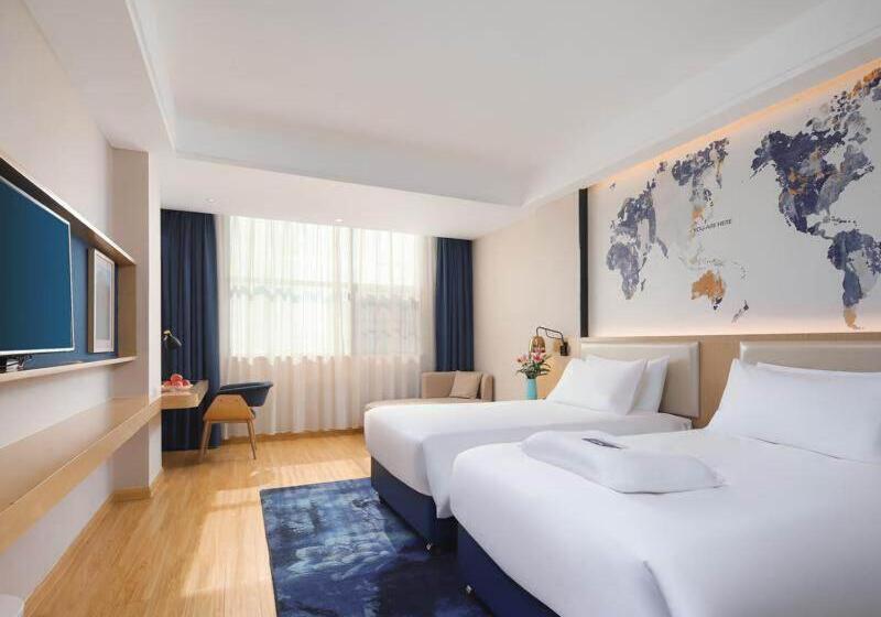 Kyriad Marvelous Hotel Yiyang Ziyang