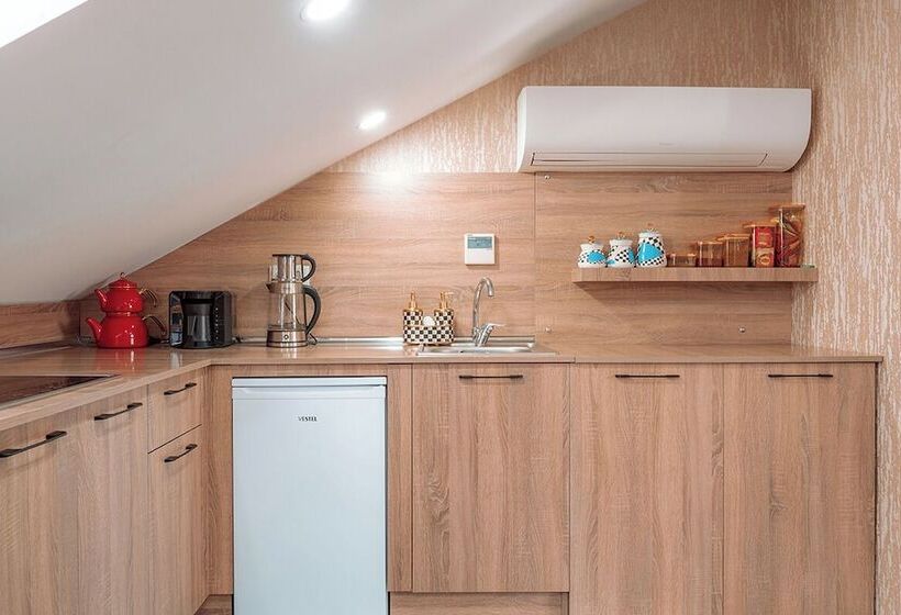 Lidzo Villa   Butik Otel