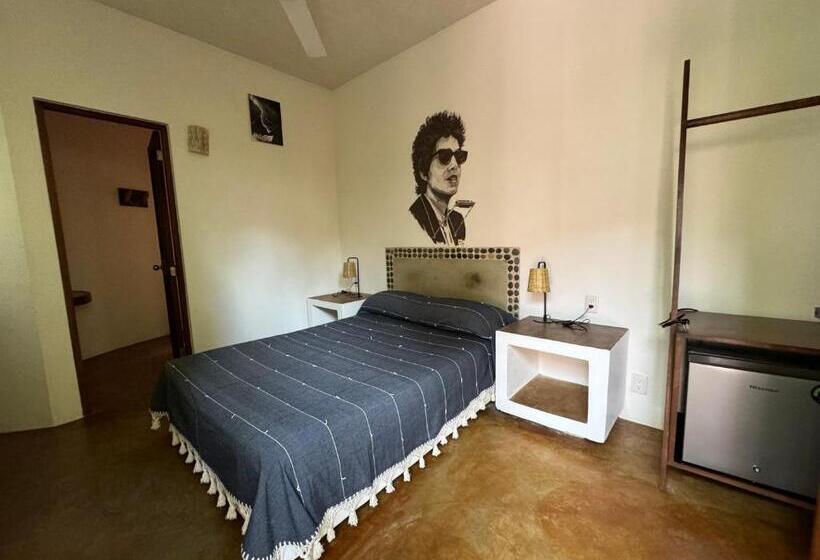 One Love Hostal Puerto Escondido