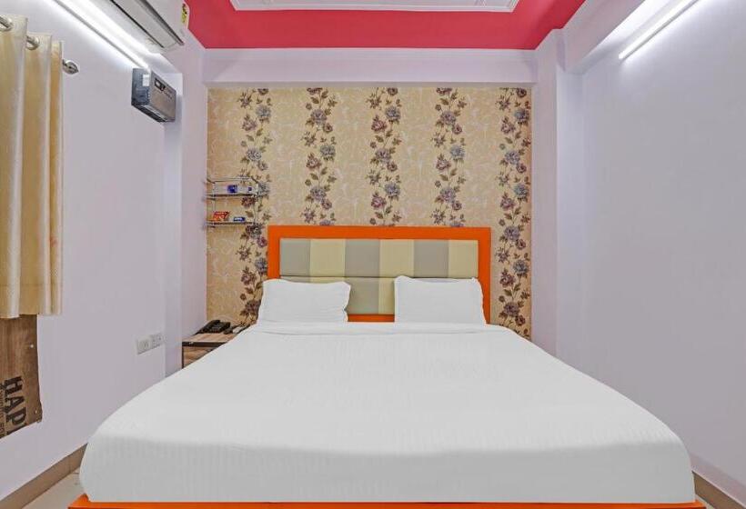Oyo Flagship 86660 Hotel Rk Grand