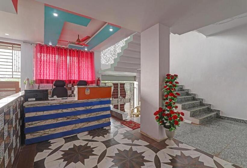 Oyo Flagship 86660 Hotel Rk Grand