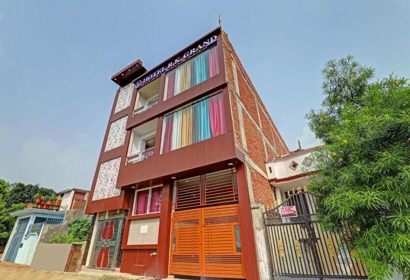 Oyo Flagship 86660 Hotel Rk Grand