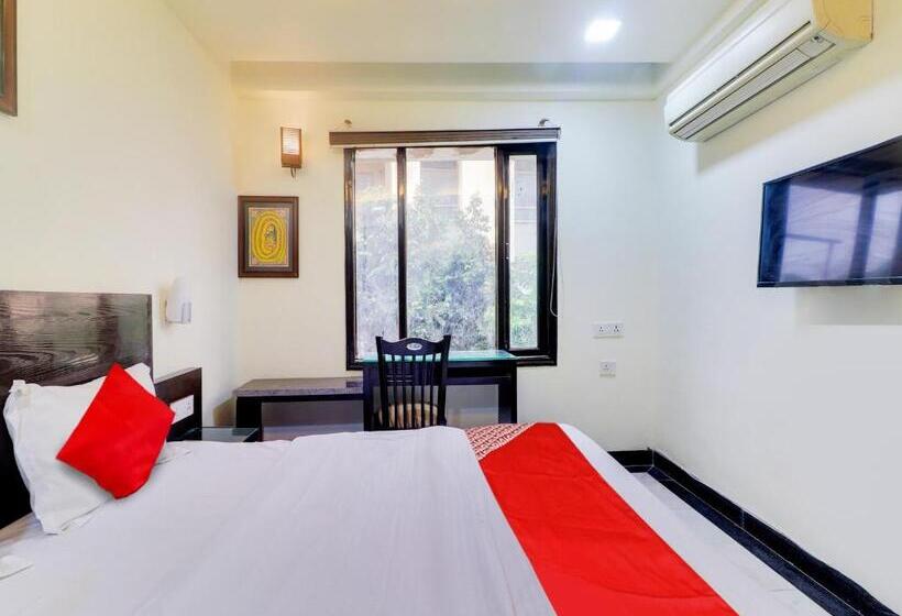 Oyo Flagship Hotel Rudra Palace