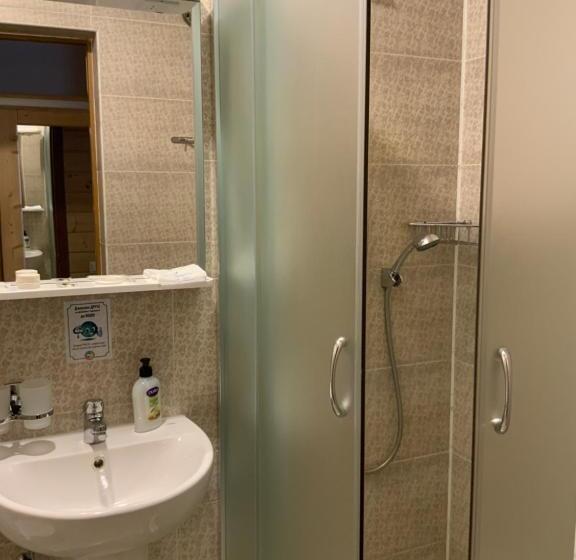 Пансион туристичний комплекс ворохта 365 Turistichesky Kompleks Vorokhta 365