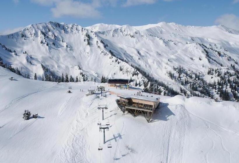 פנסיון Berghof   Riesneralm