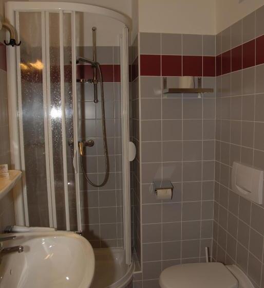 بنسيون Berghof   Riesneralm