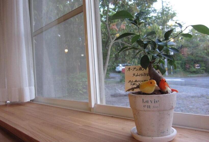 פנסיון Daisen Backpackers