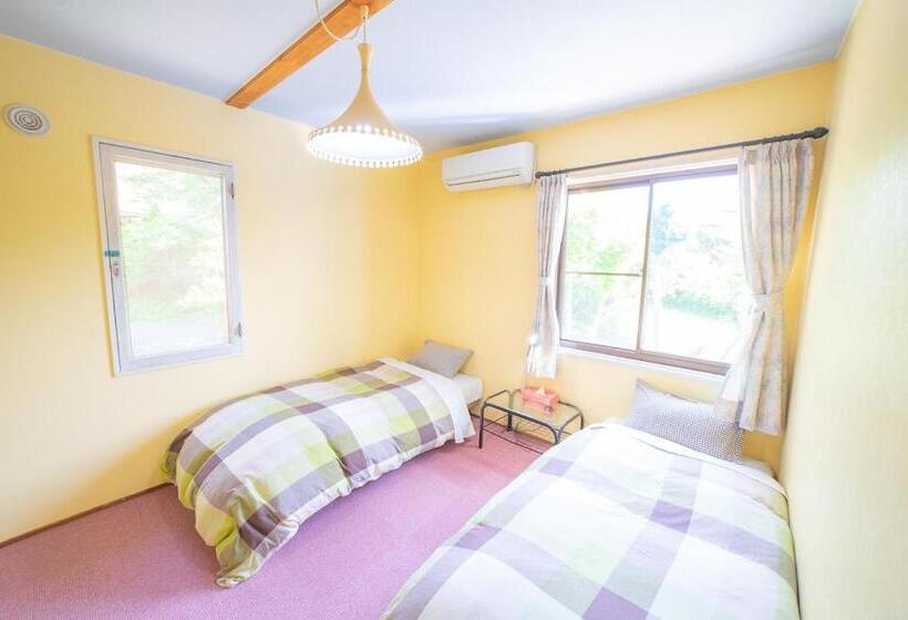 פנסיון Daisen Backpackers