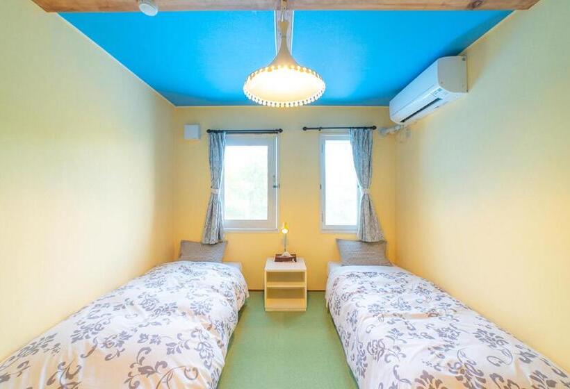 פנסיון Daisen Backpackers