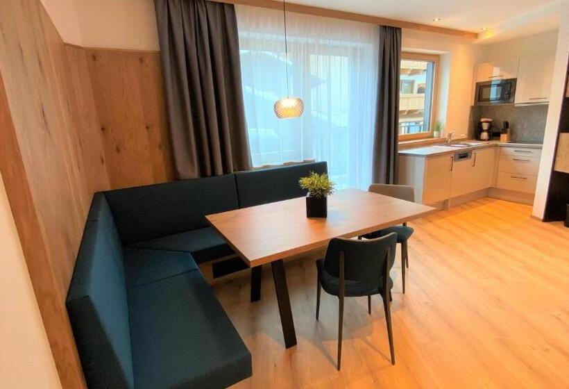 پانسیون Garni Binta