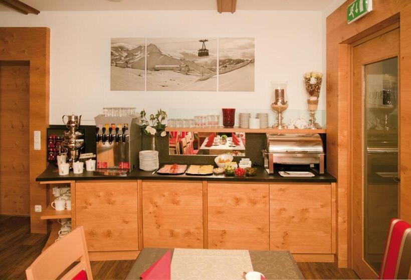 پانسیون Garni Binta