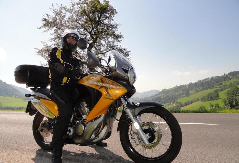 ペンション Gasthof Pichler