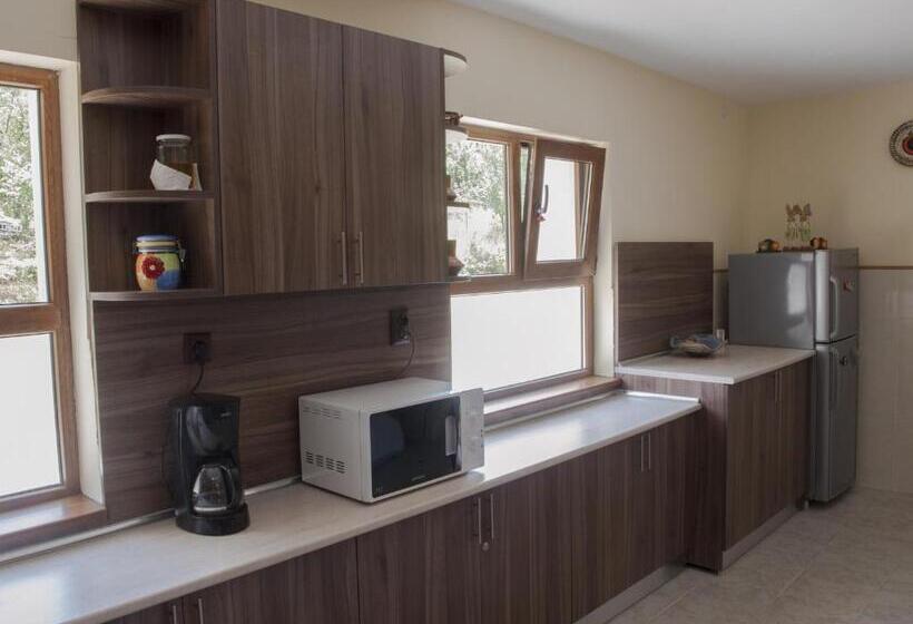 פנסיון Guest House Balkanski Kat