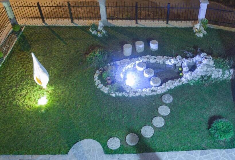 פנסיון Guest House Balkanski Kat