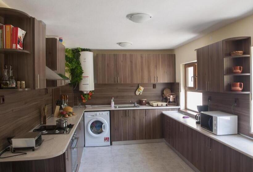 פנסיון Guest House Balkanski Kat